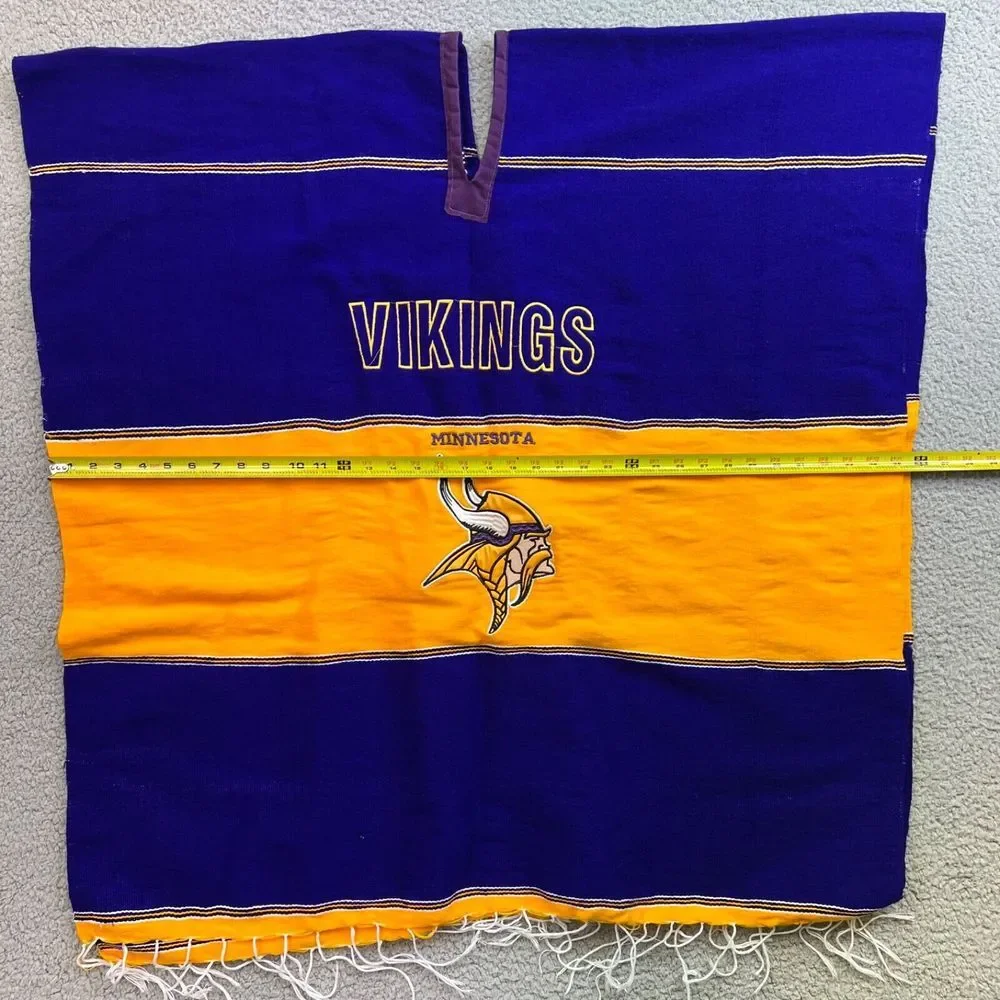 Minnesota Vikings NFL‎ Embroidered Logo Pullover Blanket Poncho Purple Yellow